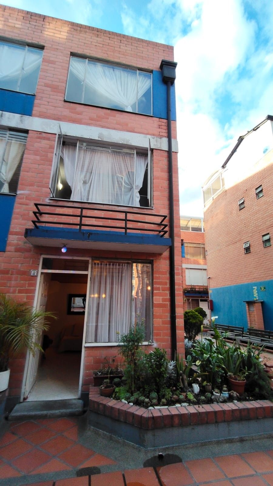 Casa en venta Cundinamarca Bogotá Cr Terrazas De Castilla Et Ii 100 m2 Habitaciones 3 Baños 2 Garajes 1 Precio $420000000