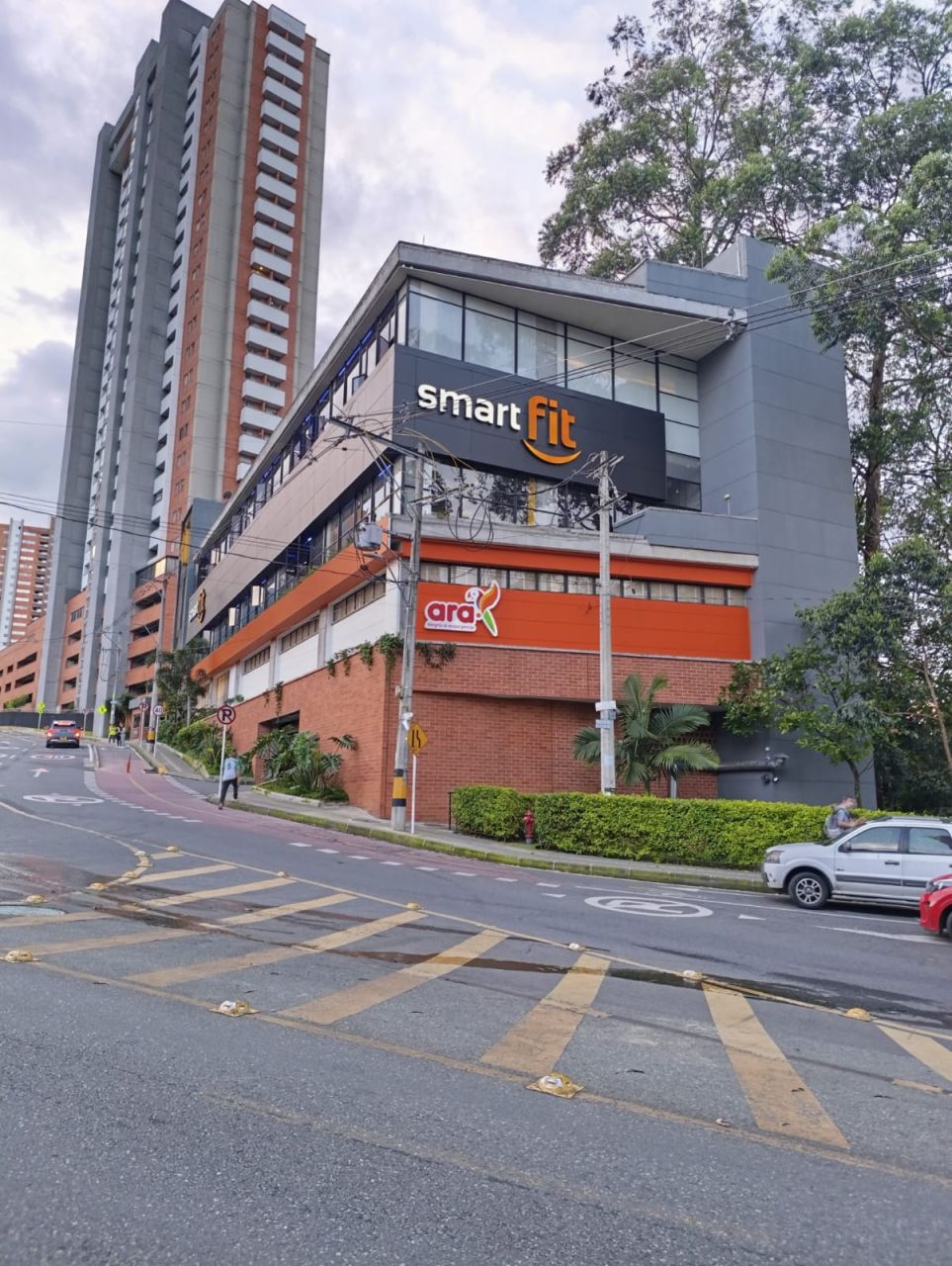 Local en arriendo o venta Antioquia Itagüí Ditaires 21 m2 Habitaciones 0 Baños 0 Garajes 0 Precio venta $170000000 Precio arriendo $1585000