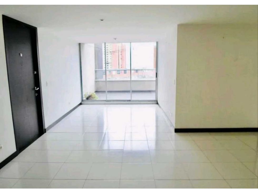Apartamento en venta Antioquia Medellín Guayaquil 100 m2 Habitaciones 3 Baños 2 Garajes 2 Precio $890000000