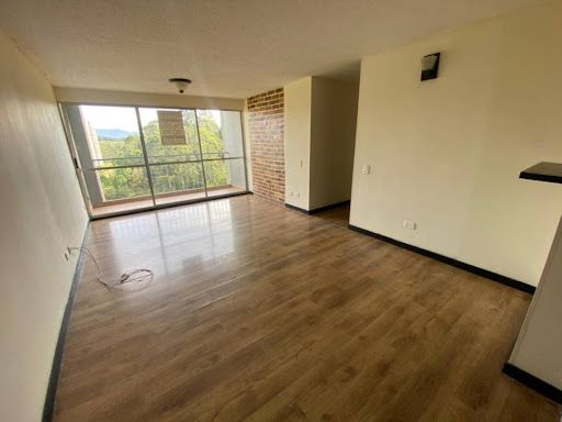 Apartamento en venta Antioquia Rionegro Urbanizacion Serranias 71 m2 Habitaciones 3 Baños 2 Garajes 1 Precio $470000000
