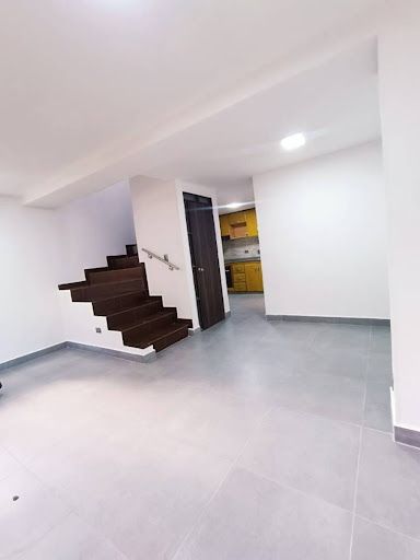 Casa en arriendo Antioquia Medellín Altavista 90 m2 Habitaciones 3 Baños 4 Garajes 0 Precio $3600000
