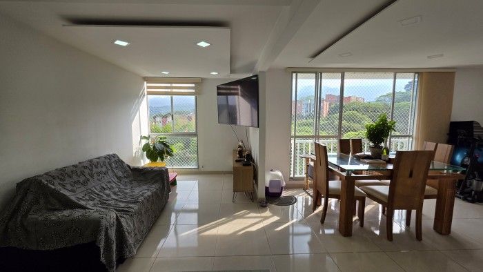 Apartamento en venta Valle Del Cauca Cali Urbanización Santa Helena 59 m2 Habitaciones 3 Baños 2 Garajes 1 Precio $239900000