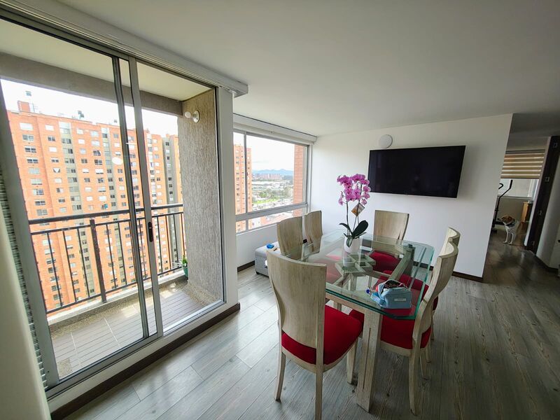 Apartamento en venta Cundinamarca Bogotá Santa Catalina Et Ii 87 m2 Habitaciones 3 Baños 2 Garajes 1 Precio $490000000