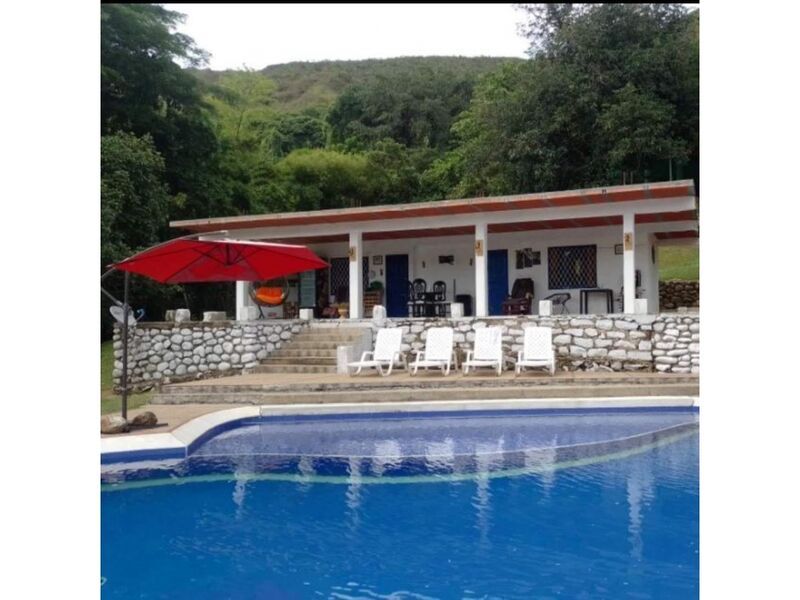 Apartamento en venta Tolima Prado Prado 10000 m2 Habitaciones 4 Baños 3 Garajes 0 Precio $600000000