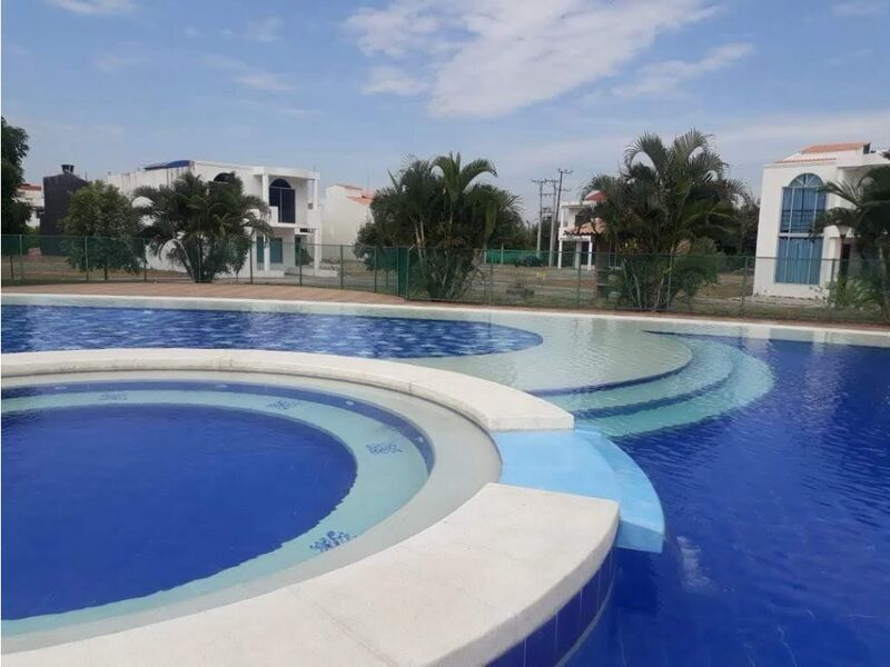 Casa en venta Tolima Flandes Cr San Fernando 244 m2 Habitaciones 4 Baños 4 Garajes 4 Precio $350000000