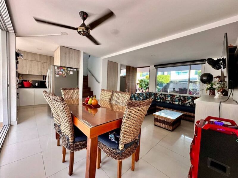 Casa en venta Cundinamarca Ricaurte Cn Jose Maria Cordoba 124 m2 Habitaciones 3 Baños 3 Garajes 2 Precio $580000000