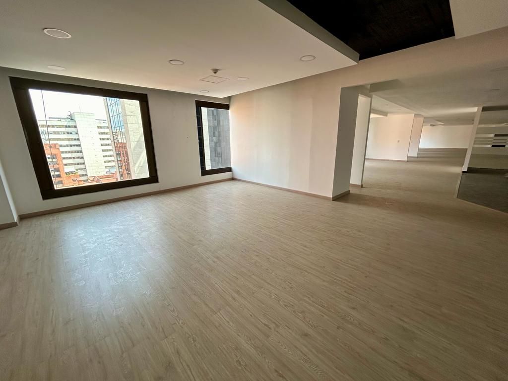 Oficina en arriendo Cundinamarca Bogotá Bellavista 764 m2 Habitaciones 0 Baños 2 Garajes 15 Precio $57230000