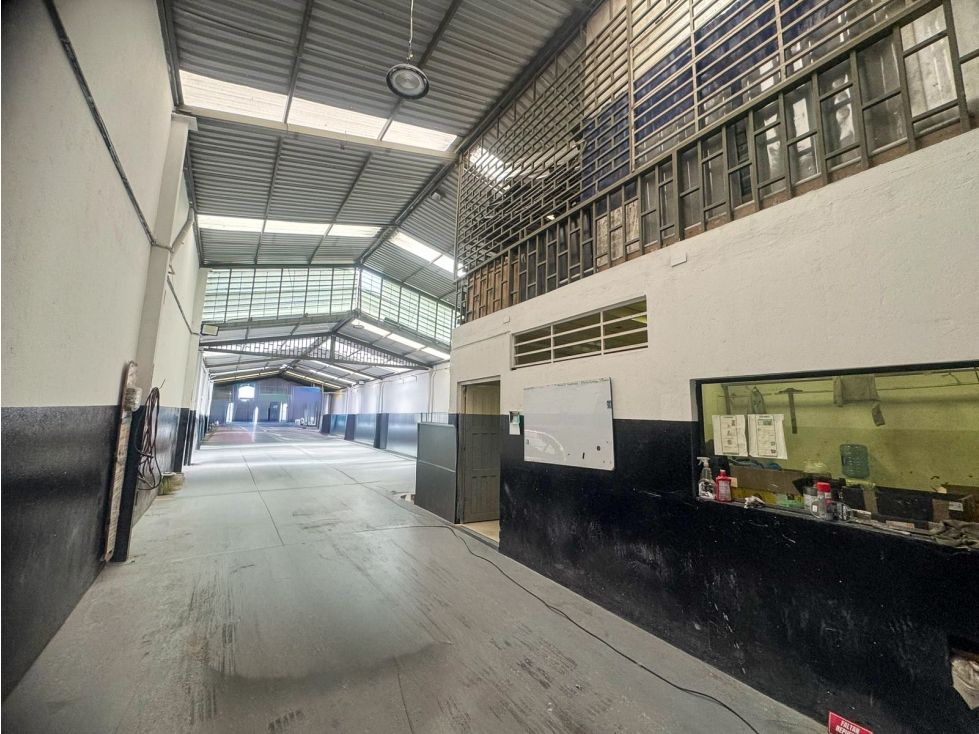 Bodega en venta Cundinamarca Bogotá Colombia 295 m2 Habitaciones 0 Baños 0 Garajes 0 Precio $1650000000