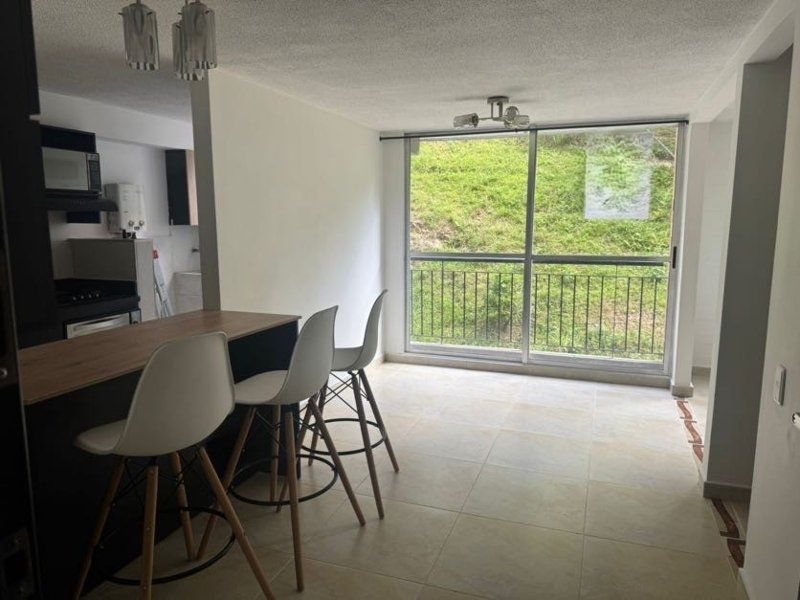 Apartamento en arriendo Antioquia Medellín Santa Rosa De Lima 50 m2 Habitaciones 2 Baños 2 Garajes 0 Precio $2500000