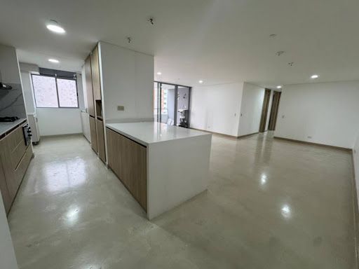 Apartamento en arriendo Antioquia Envigado Alto De Misael 127 m2 Habitaciones 3 Baños 4 Garajes 3 Precio $6500000