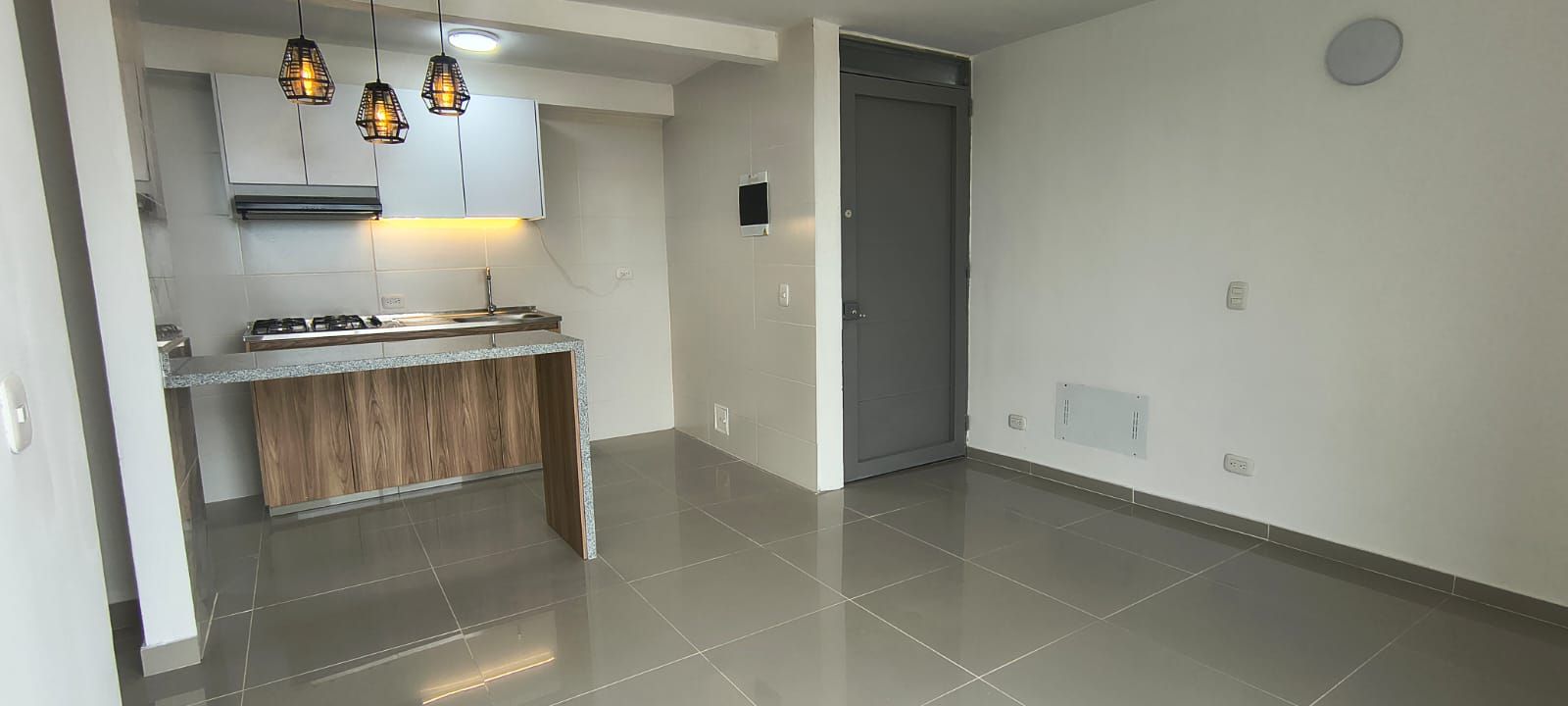 Apartamento en arriendo Tolima Ibagué Cr Tejares 56 m2 Habitaciones 3 Baños 2 Garajes 1 Precio $1300000