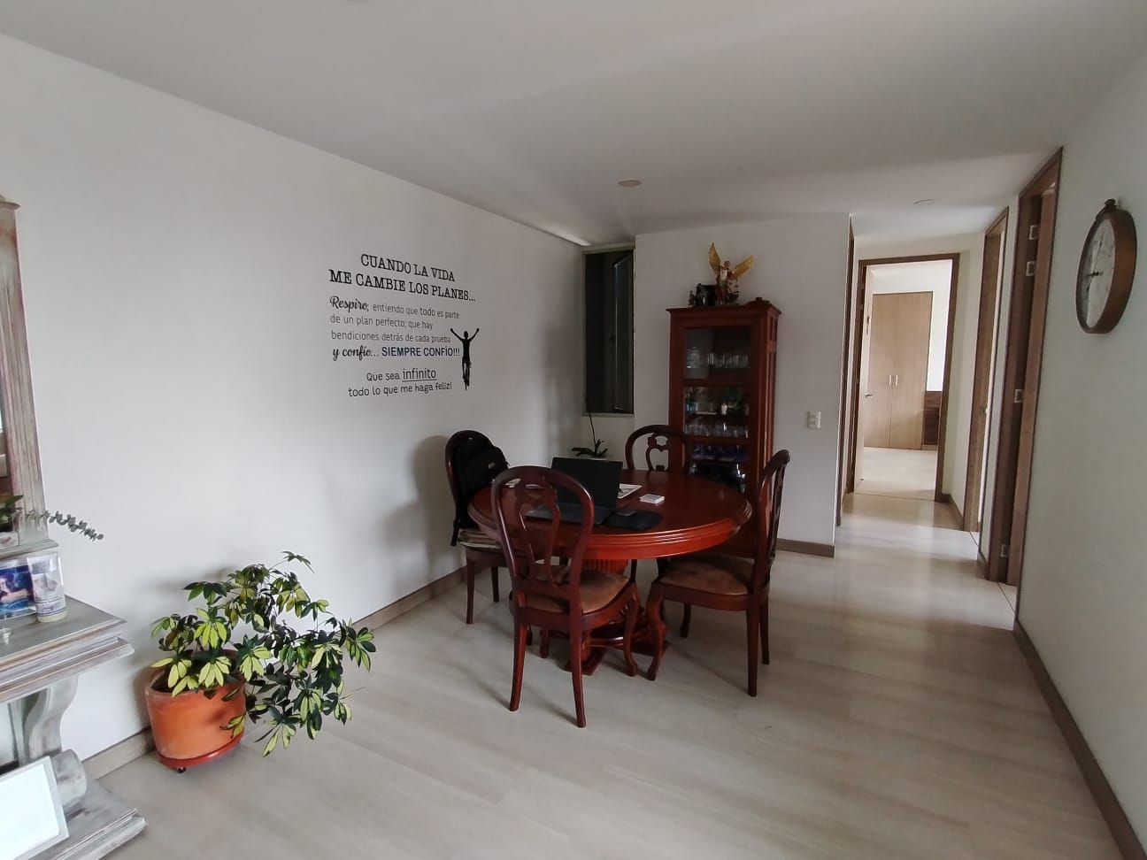 Apartamento en venta Antioquia Envigado El Chinguí 60 m2 Habitaciones 3 Baños 2 Garajes 1 Precio $610000000