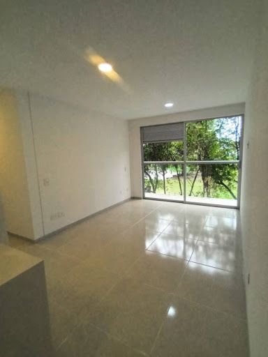 Apartamento en arriendo Risaralda Pereira Cr Santa Monica 78 m2 Habitaciones 3 Baños 2 Garajes 1 Precio $2500000