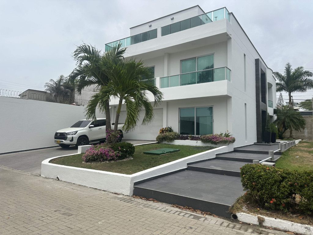 Casa en venta Atlántico Barranquilla Cevillar 500 m2 Habitaciones 4 Baños 7 Garajes 1 Precio $2000000000
