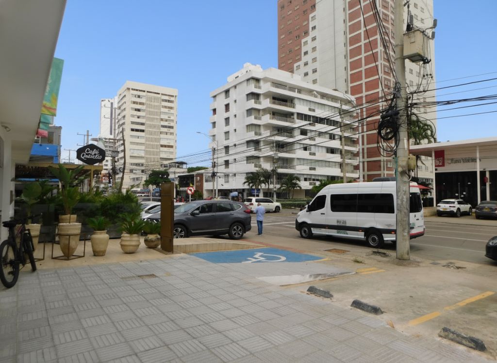 Local en arriendo Bolívar Cartagena Boca Grande 125 m2 Habitaciones 0 Baños 2 Garajes 0 Precio $25000000