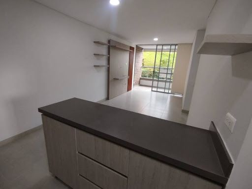 Apartamento en arriendo Antioquia Envigado Trianon 69 m2 Habitaciones 3 Baños 2 Garajes 1 Precio $3400000
