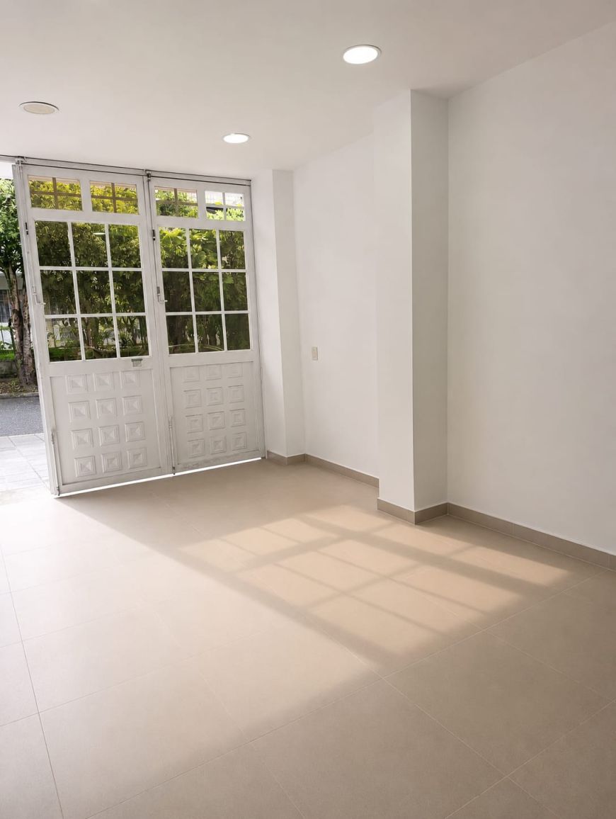 Local Comercial en arriendo Santander Bucaramanga El Prado 25 m2 Habitaciones 0 Baños 0 Garajes 0 Precio $2100000
