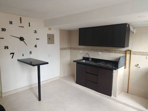 Apartamento en arriendo Antioquia Medellín Aures No1 40 m2 Habitaciones 2 Baños 1 Garajes 0 Precio $1600000