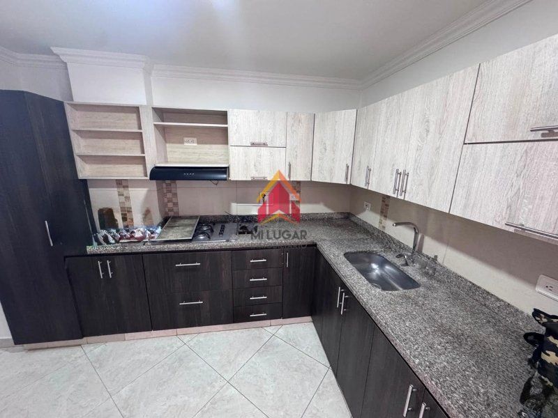 Apartamento en arriendo Antioquia Envigado La Paz 130 m2 Habitaciones 3 Baños 3 Garajes 1 Precio $3100000