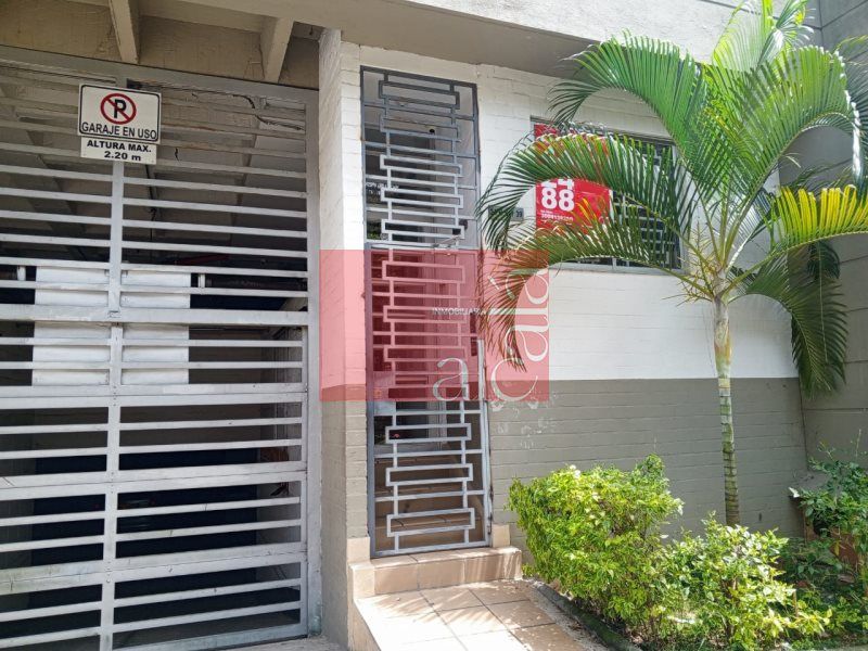 Apartaestudio en arriendo Antioquia Envigado Uribe Ángel 25 m2 Habitaciones 1 Baños 1 Garajes 0 Precio $800000
