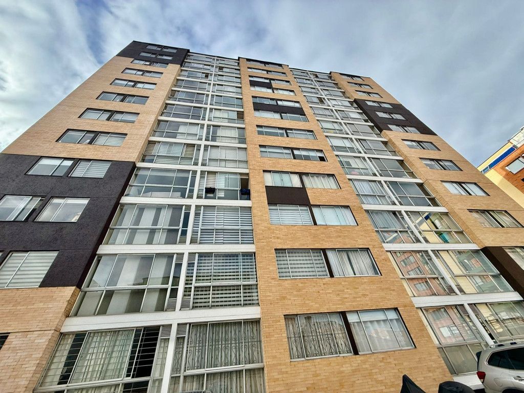 Apartamento en venta Cundinamarca Bogotá El Vervenal 62 m2 Habitaciones 3 Baños 2 Garajes 1 Precio $345000000