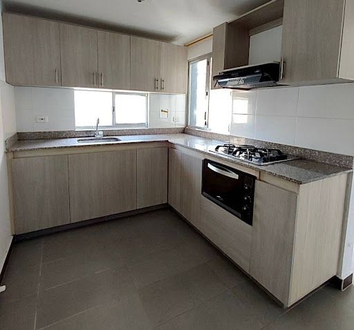 Apartamento en arriendo Antioquia Medellín El Rincon 72 m2 Habitaciones 3 Baños 2 Garajes 1 Precio $3000000