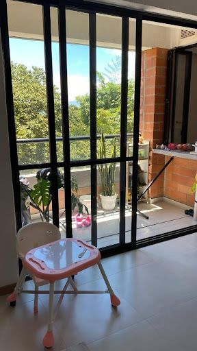 Apartamento en venta Antioquia La Estrella Centro 70 m2 Habitaciones 3 Baños 2 Garajes 1 Precio $550000000