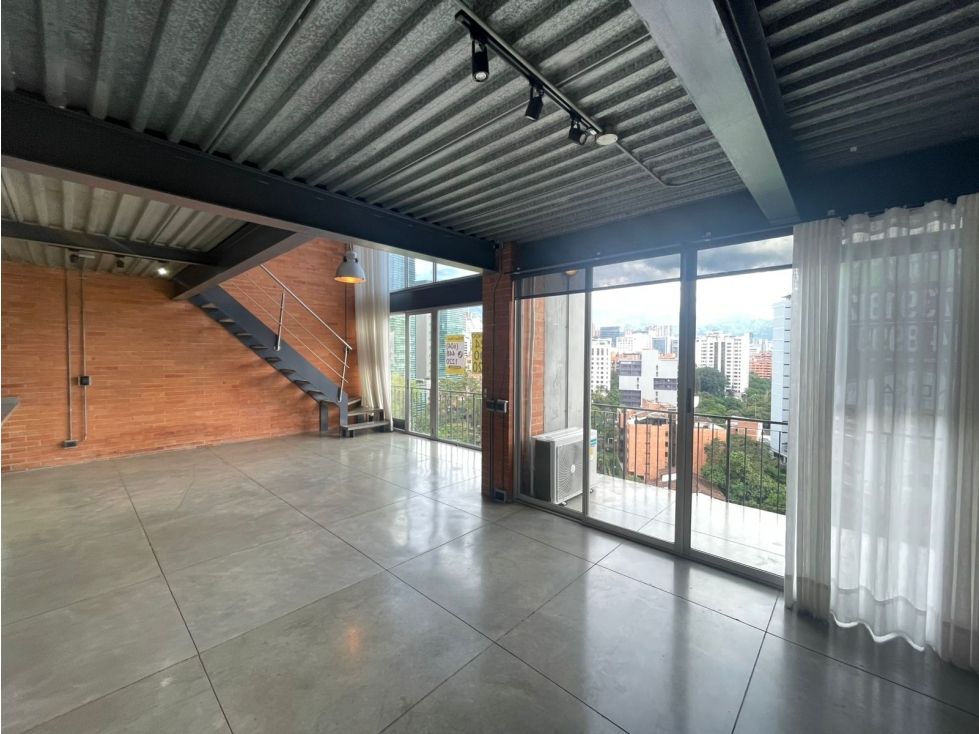 Apartaestudio en arriendo Antioquia Medellín Astorga 120 m2 Habitaciones 1 Baños 2 Garajes 3 Precio $8000000