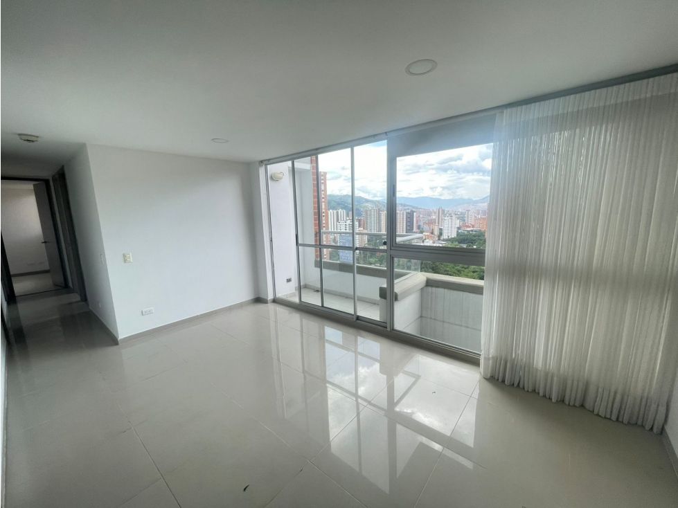 Apartamento en arriendo Antioquia Sabaneta Tres Esquinas 70 m2 Habitaciones 3 Baños 2 Garajes 1 Precio $2800000