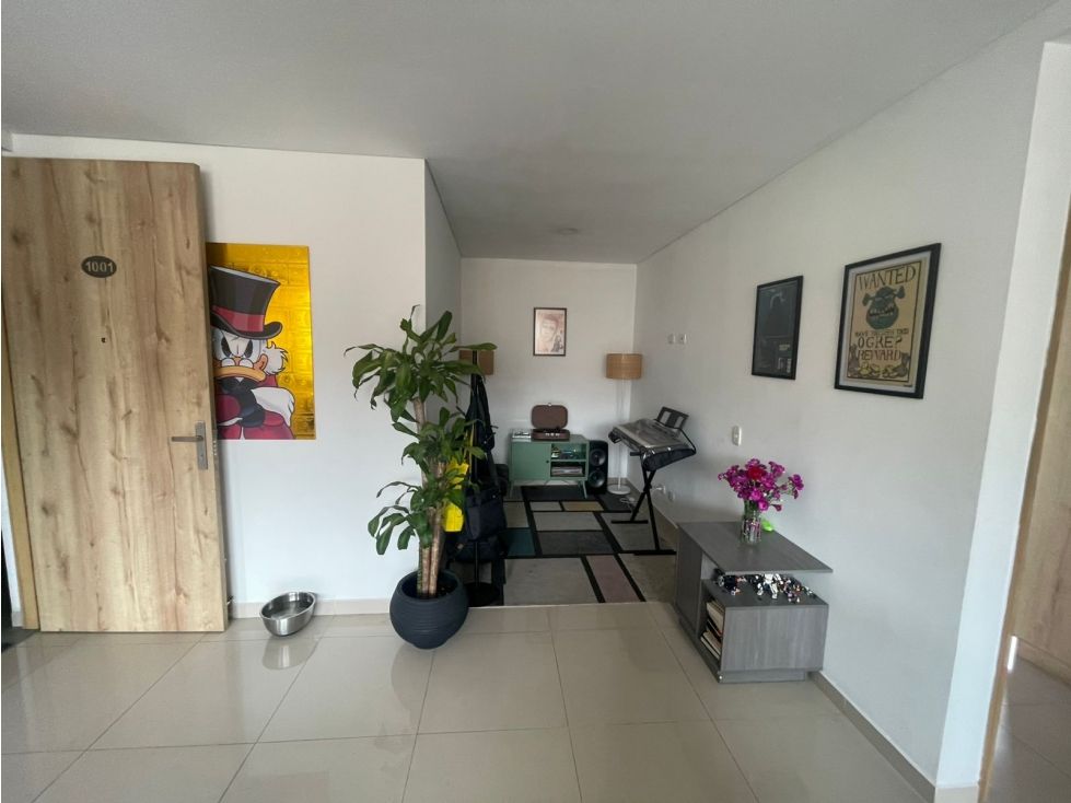 Apartamento en arriendo Antioquia Medellín Los Colores 95 m2 Habitaciones 3 Baños 2 Garajes 0 Precio $3300000
