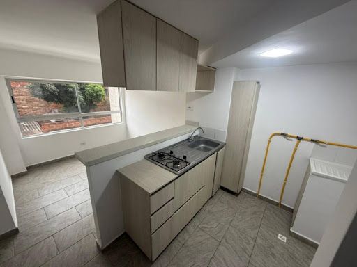 Apartamento en arriendo Antioquia Medellín Cristobal 40 m2 Habitaciones 2 Baños 1 Garajes 0 Precio $1900000