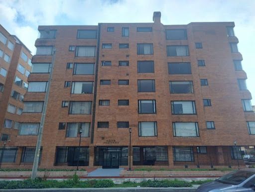 Apartamento en arriendo Cundinamarca Bogotá San Patricio 340 m2 Habitaciones 6 Baños 6 Garajes 3 Precio $17055000