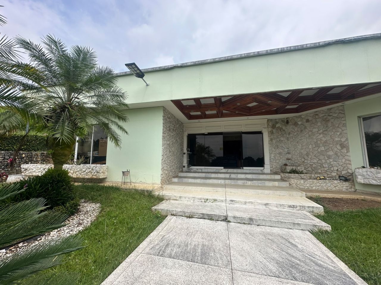Casa en venta Valle Del Cauca Cali Parcelacion Cerros La Buitrera 390 m2 Habitaciones 5 Baños 7 Garajes 6 Precio $2750000000