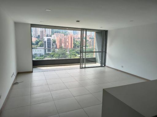 Apartamento en arriendo Antioquia Medellín Simesa 120 m2 Habitaciones 3 Baños 3 Garajes 2 Precio $7000000