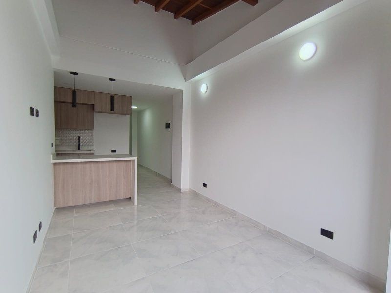 Apartamento en arriendo Antioquia Itagüí Asturias 110 m2 Habitaciones 3 Baños 3 Garajes 0 Precio $2300000