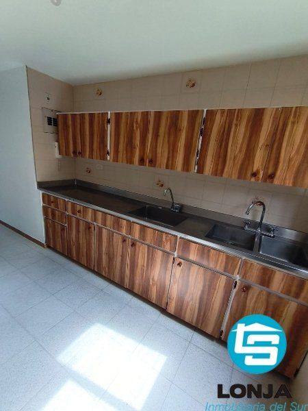 Apartamento en arriendo Antioquia Itagüí Las Américas 85 m2 Habitaciones 3 Baños 2 Garajes 0 Precio $2300000