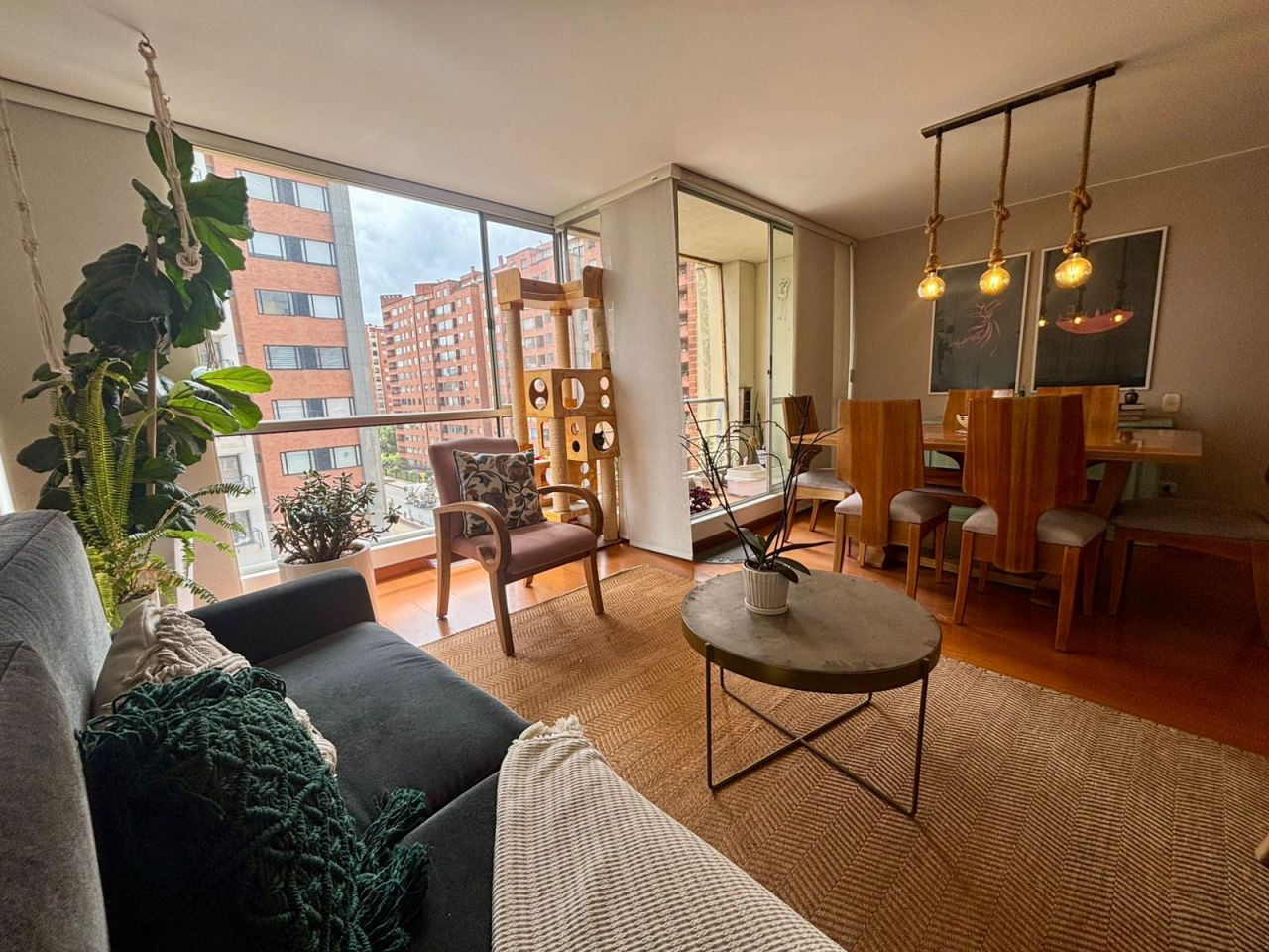 Apartamento en arriendo Cundinamarca Bogotá Mónaco 100 m2 Habitaciones 3 Baños 2 Garajes 1 Precio $4600000