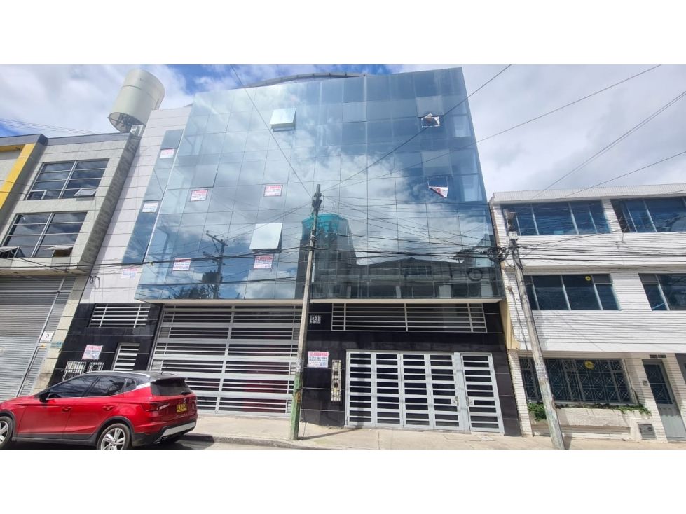 Oficina en arriendo Cundinamarca Bogotá San Jose Fontibon 265 m2 Habitaciones 0 Baños 2 Garajes 0 Precio $5000000