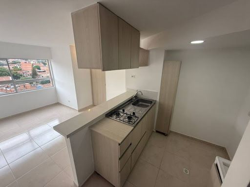 Apartaestudio en arriendo Antioquia Medellín Cristobal 40 m2 Habitaciones 1 Baños 1 Garajes 0 Precio $1800000