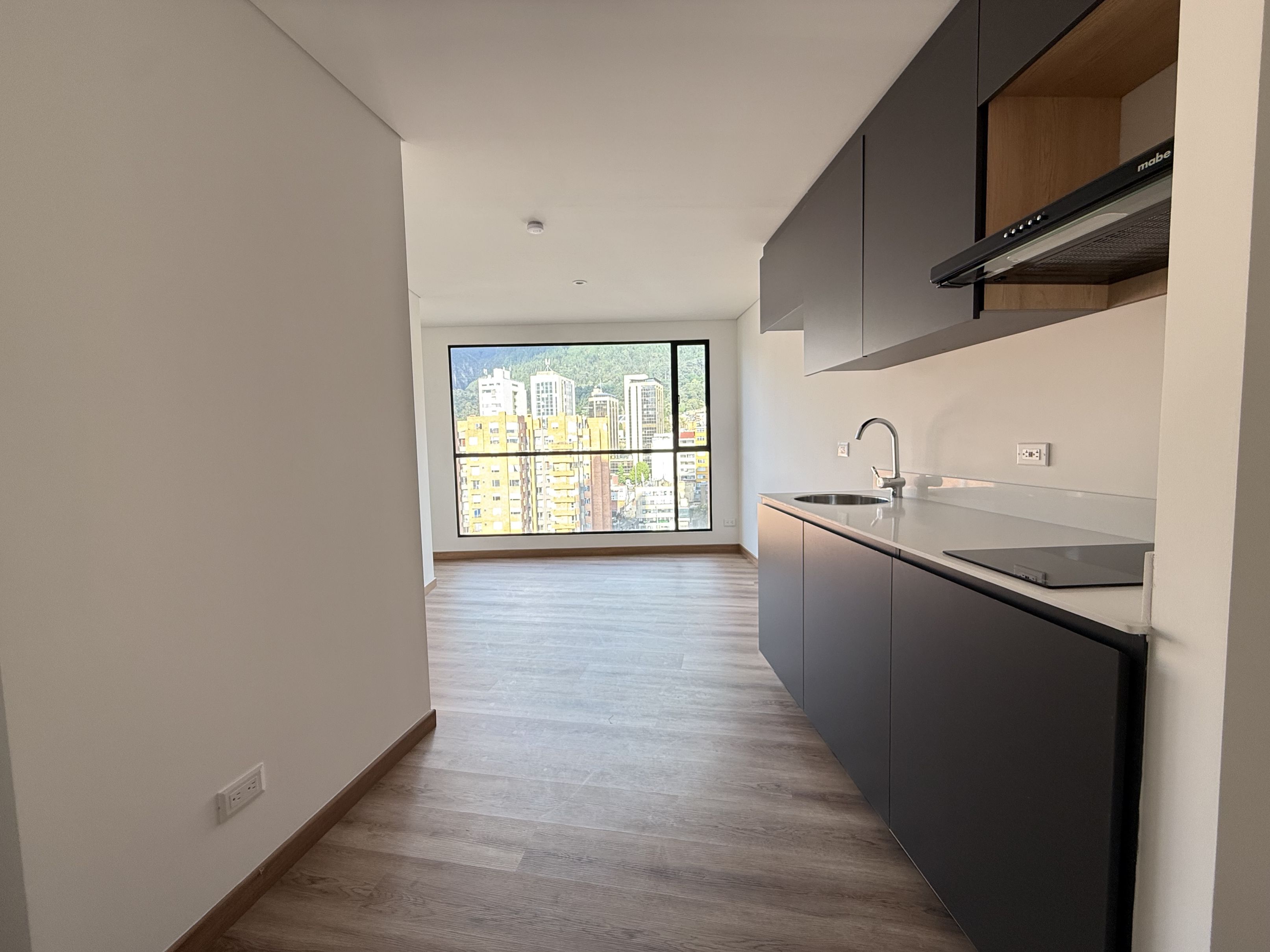 Apartaestudio en venta Cundinamarca Bogotá Samper 39 m2 Habitaciones 1 Baños 1 Garajes 1 Precio $498500000