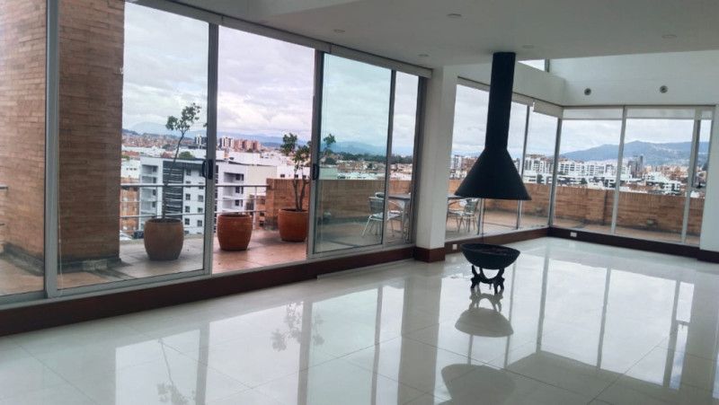Apartamento en venta Cundinamarca Bogotá Mochuelo Norte 290 m2 Habitaciones 3 Baños 5 Garajes 9 Precio $1900000000