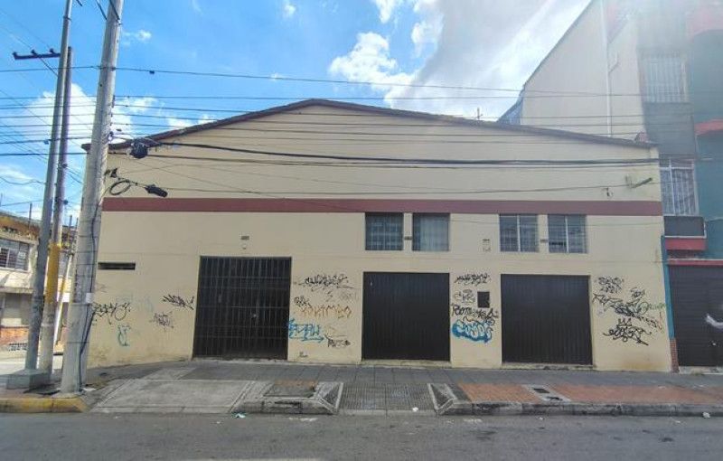 Bodega en venta Santander Bucaramanga San Miguel 437 m2 Habitaciones 0 Baños 2 Garajes 0 Precio $1600000000