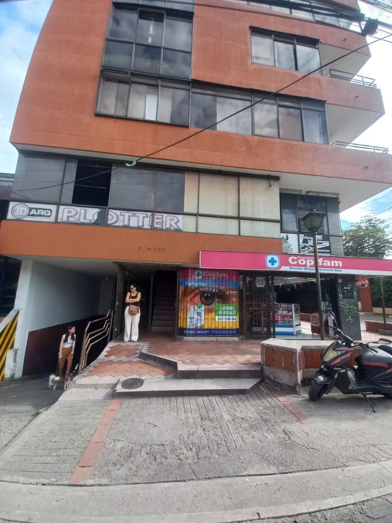 Local en arriendo Tolima Ibagué La Macarena Parte Baja 37 m2 Habitaciones 0 Baños 0 Garajes 0 Precio $1669000