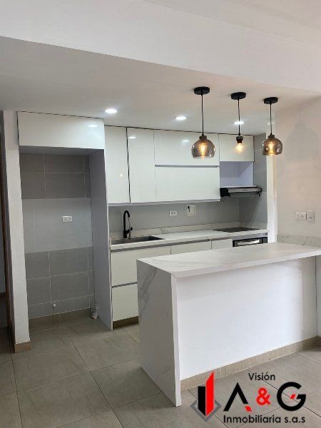 Apartamento en arriendo Antioquia Bello Urbanización Nuevo Horizonte 76 m2 Habitaciones 3 Baños 2 Garajes 1 Precio $3300000