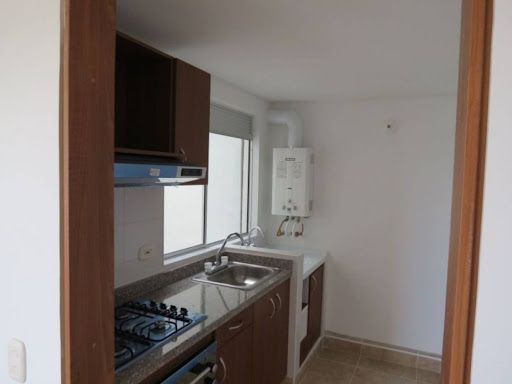 Apartamento en arriendo Cundinamarca Bogotá El Dorado 60 m2 Habitaciones 3 Baños 2 Garajes 1 Precio $2300000