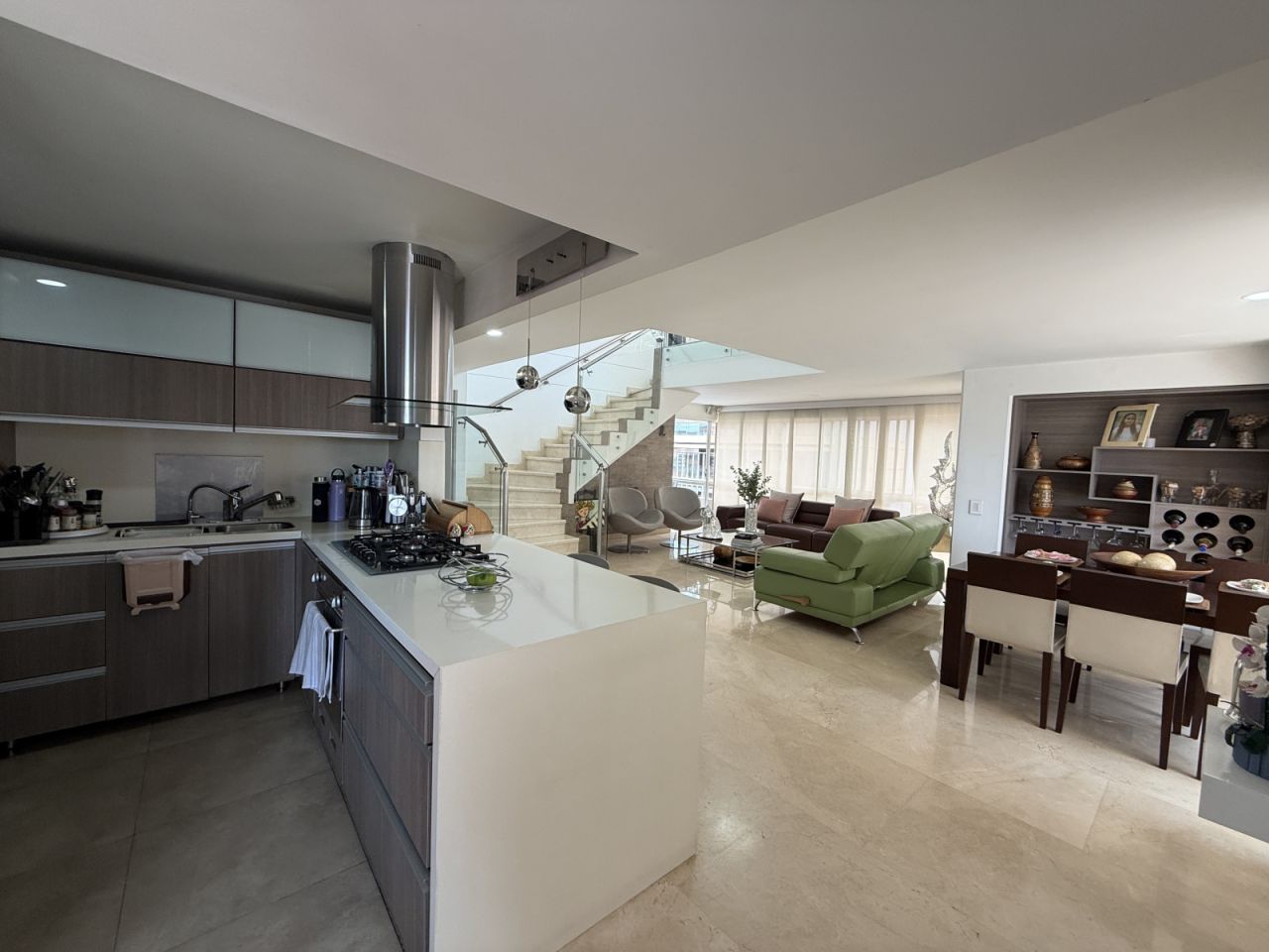Apartamento en venta Santander Bucaramanga Cabecera Del Llano 280 m2 Habitaciones 4 Baños 4 Garajes 2 Precio $1300000000