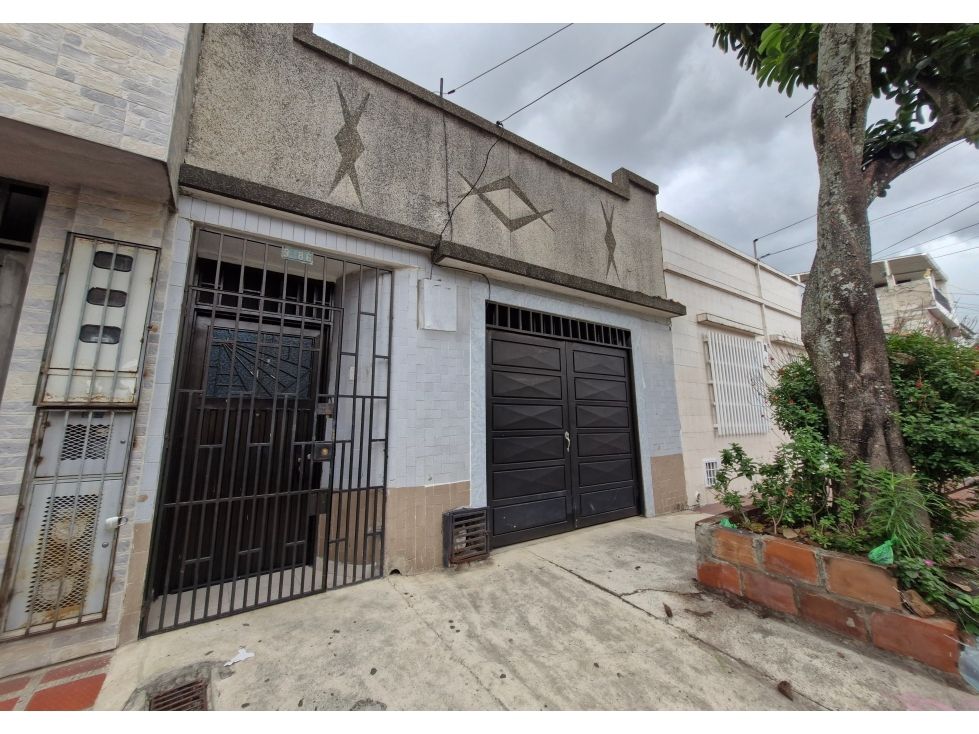 Casa en venta Valle Del Cauca Cali Bretaña 0 m2 Habitaciones 3 Baños 2 Garajes 1 Precio $370000000