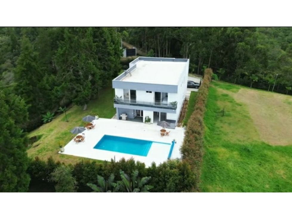 Casa Campestre en venta Antioquia Rionegro Rionegro 390 m2 Habitaciones 5 Baños 6 Garajes 14 Precio $2950000000