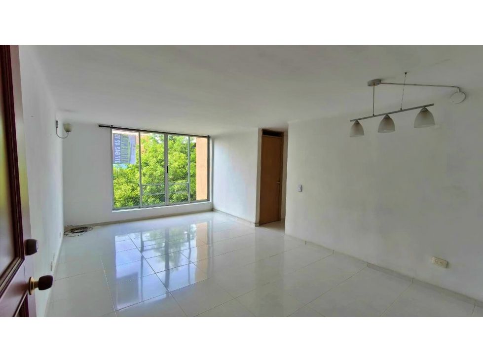 Apartamento en arriendo Valle Del Cauca Cali Cristóbal Colón 65 m2 Habitaciones 3 Baños 2 Garajes 1 Precio $1330000