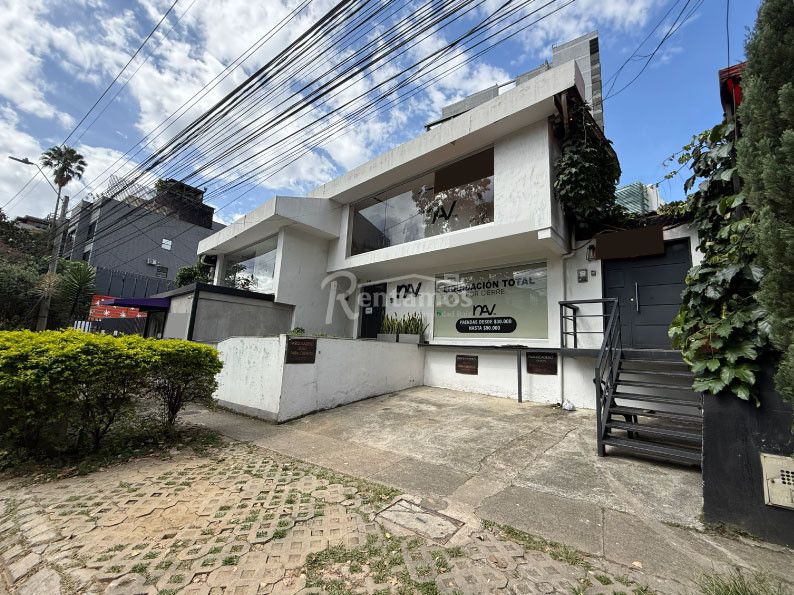 Local en arriendo Antioquia Medellín Patio Bonito 249 m2 Habitaciones 0 Baños 3 Garajes 0 Precio $22500000
